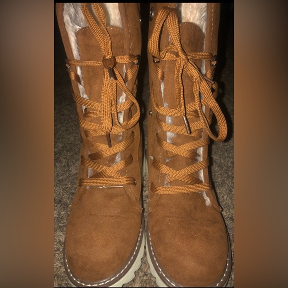 Tall boots NWT - Picture 2 of 3